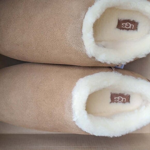UGG Pumped Slide size 8 NEW! NWT! - Picture 12 of 13